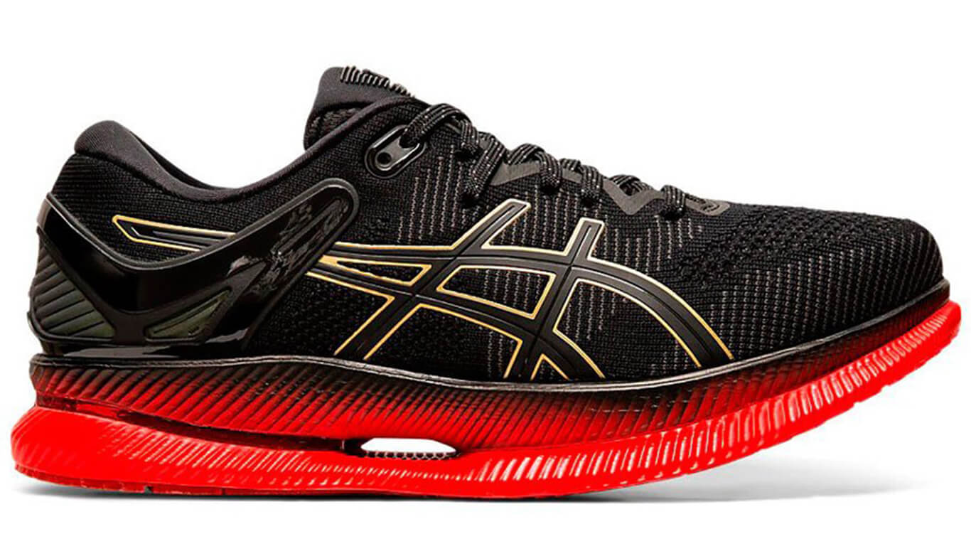 Кроссовки Asics