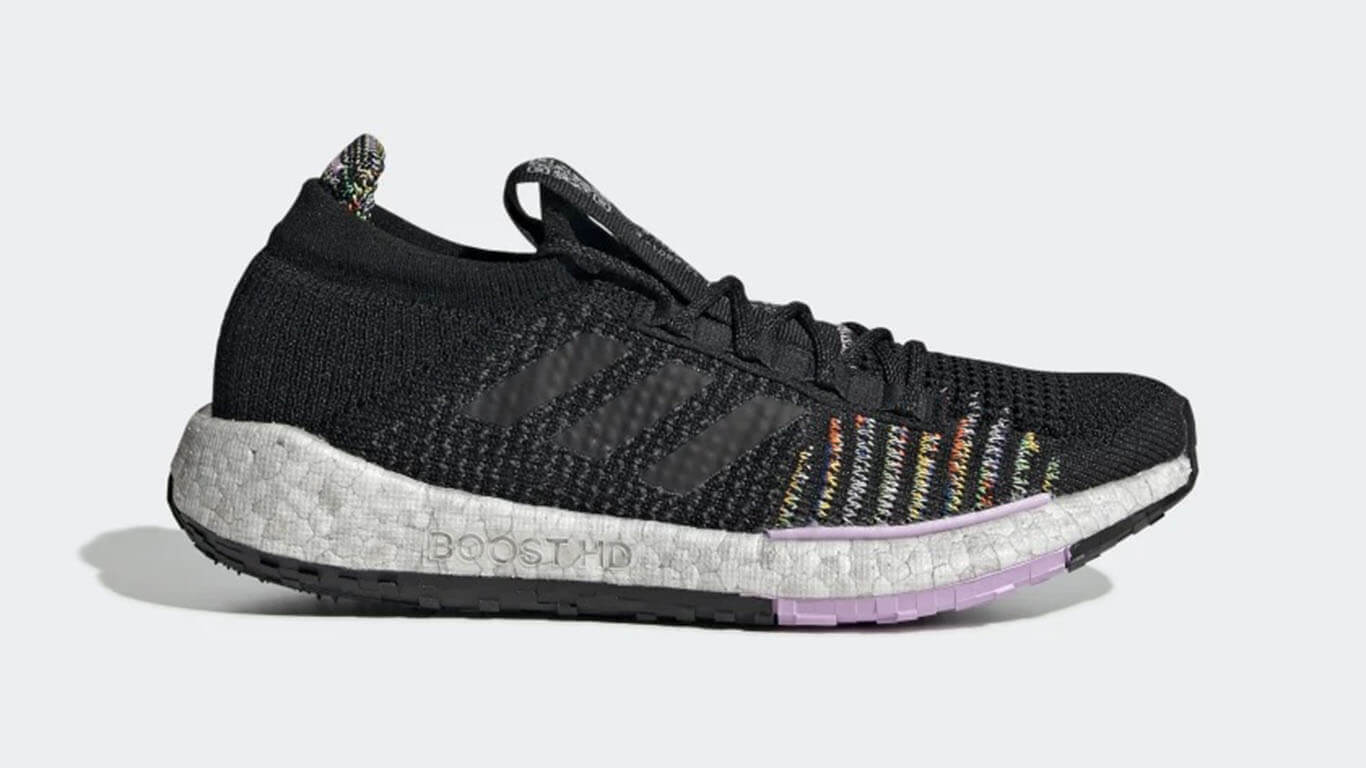 Женские кроссовки Adidas