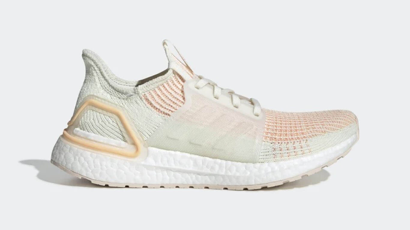 Женские кроссовки Adidas