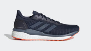 Беговые кроссовки Adidas